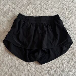 Lululemon Hotty Hot Black Shorts NWT
